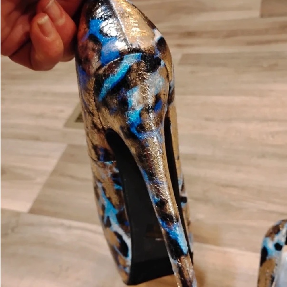 Chic Leopard Print Platform Heels - image 2